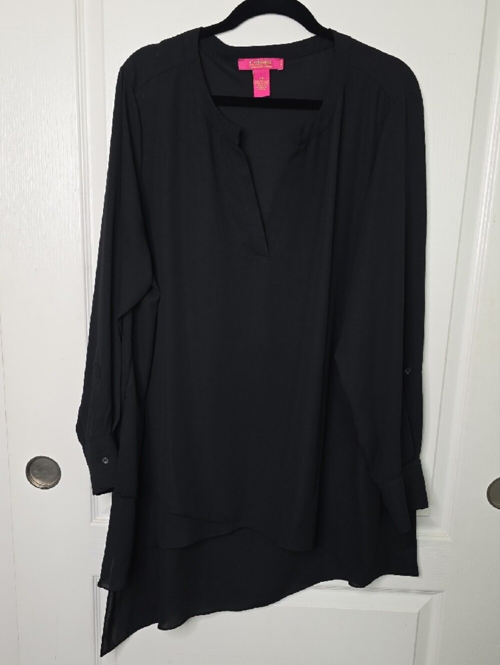 Catherine Malandrino Plus Size 2x Asymmetrical Black Long-Sleeve V-Notch Top